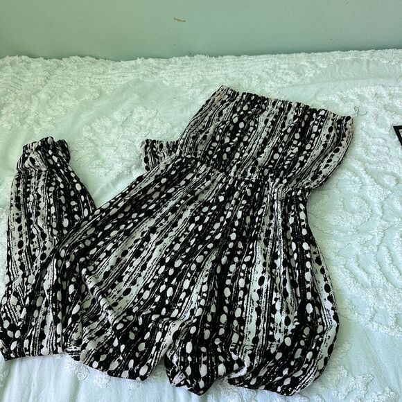 Handmade Strapless Jumpsuit with Pockets - Picture 3 of 8